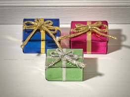 [DB] Christmas Presents - Set of 3 (*)