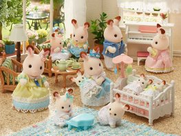 [SF] Celebration Chocolate Rabbit Family